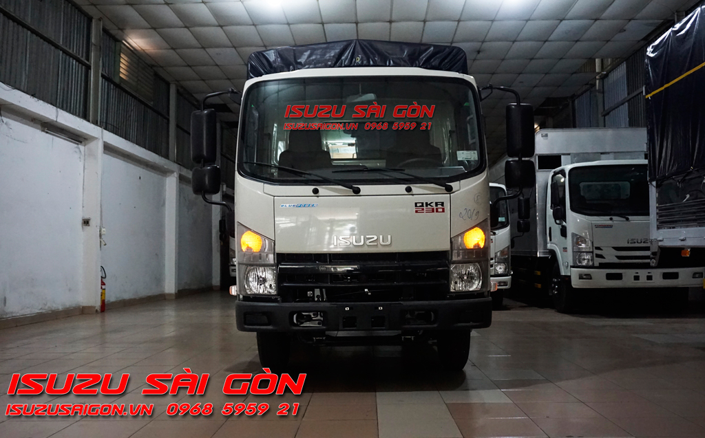Xe Tải Isuzu 1T9 Tấn QKR 230 Thùng Ngắn 3M6 2